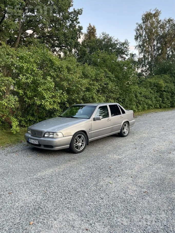 Volvo S70 1998 photo 2