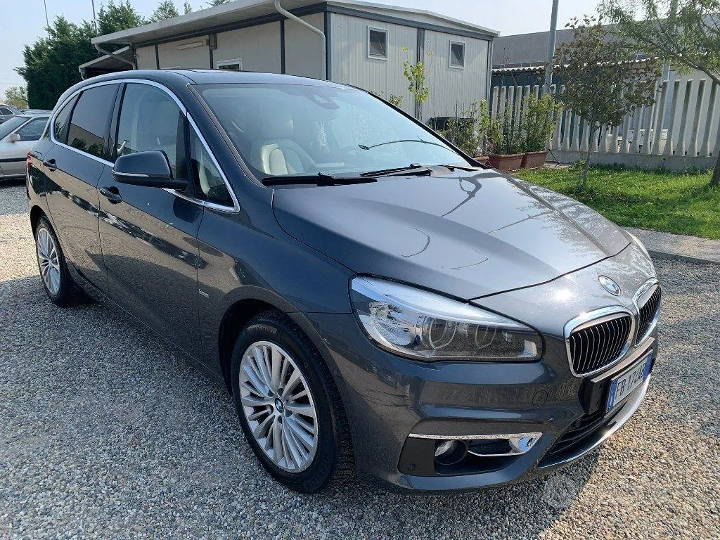 BMW 216D Active Tourer 2015 photo 3
