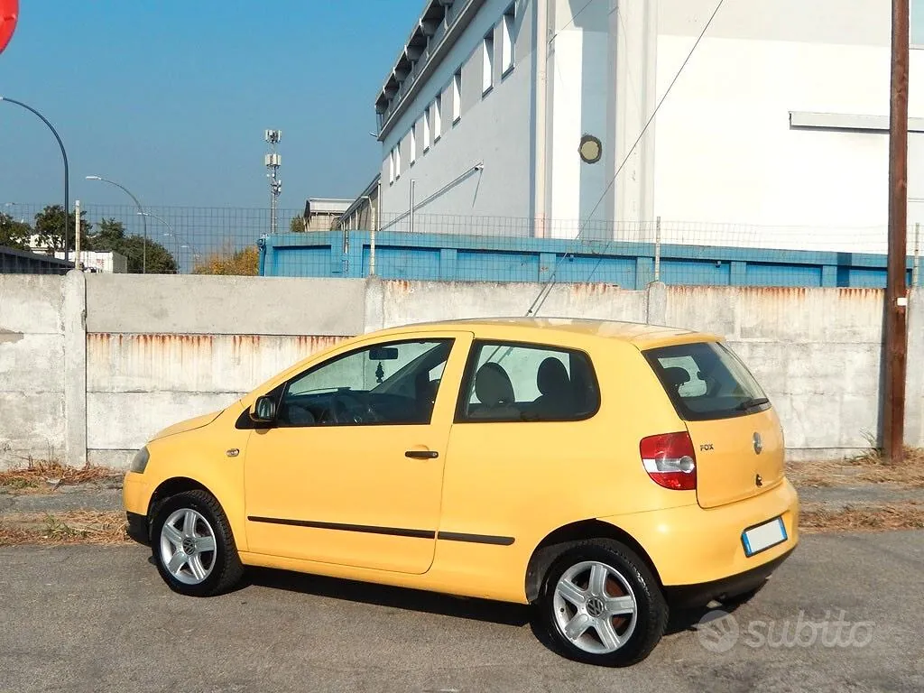 Volkswagen Fox 2006 photo 5