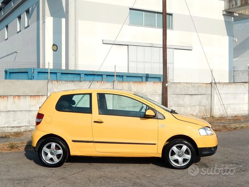 Volkswagen Fox 2006 photo 3