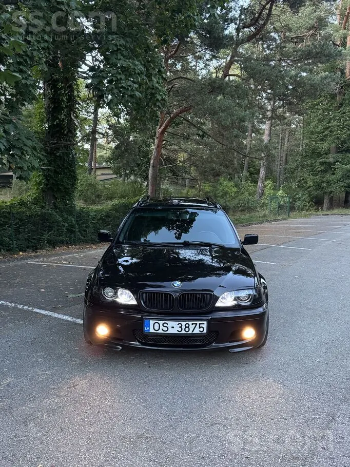 BMW 320 2003 photo 2