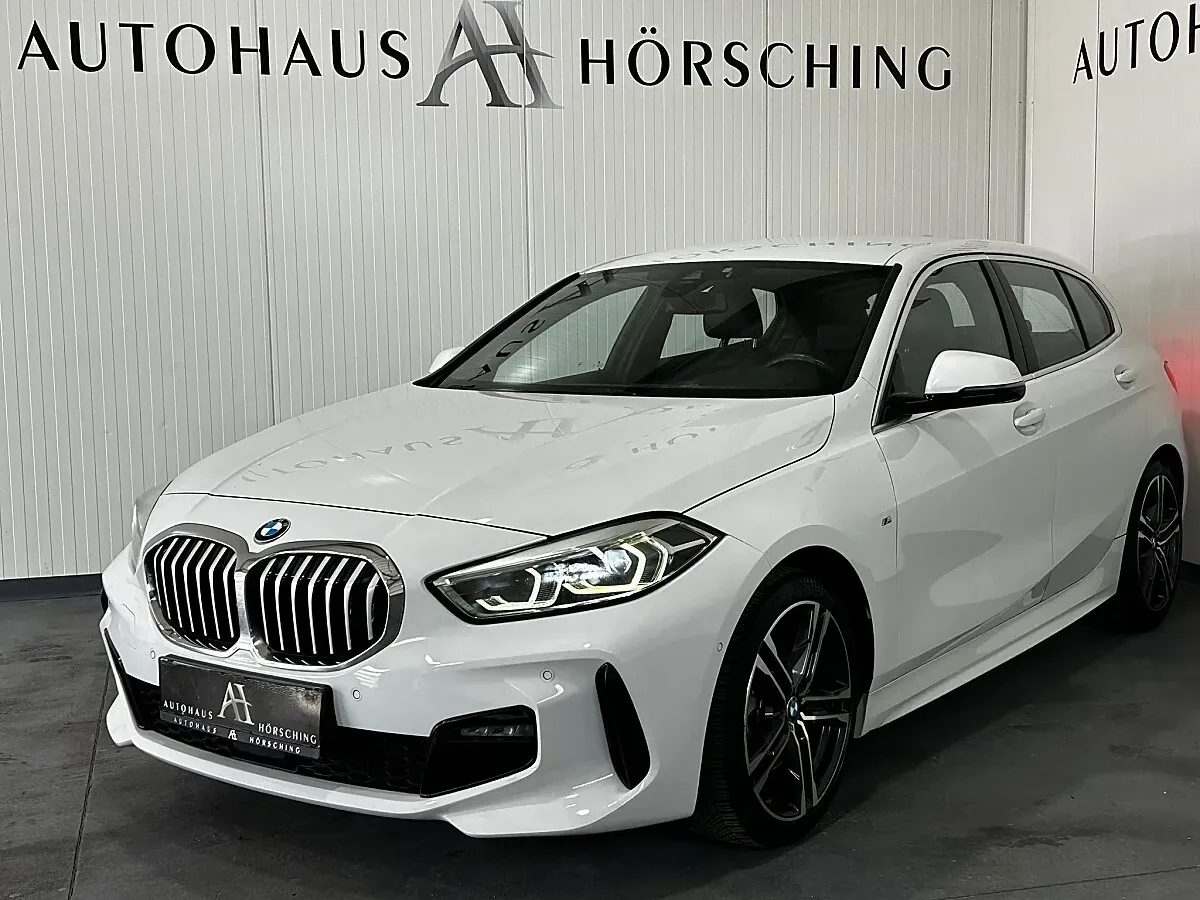 BMW 1 Series 2021 photo 3