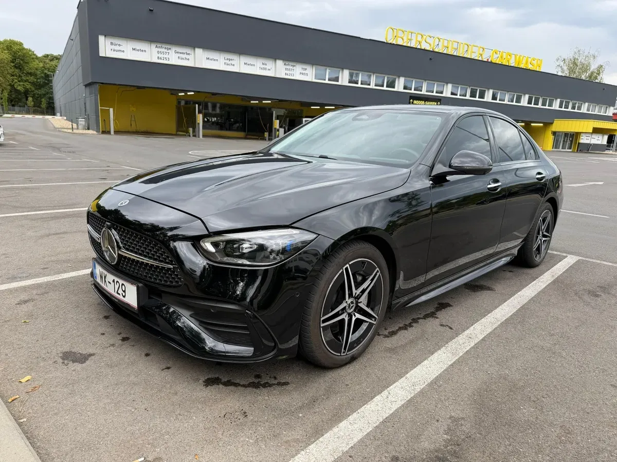 Mercedes-Benz C-Class 2024 photo 2