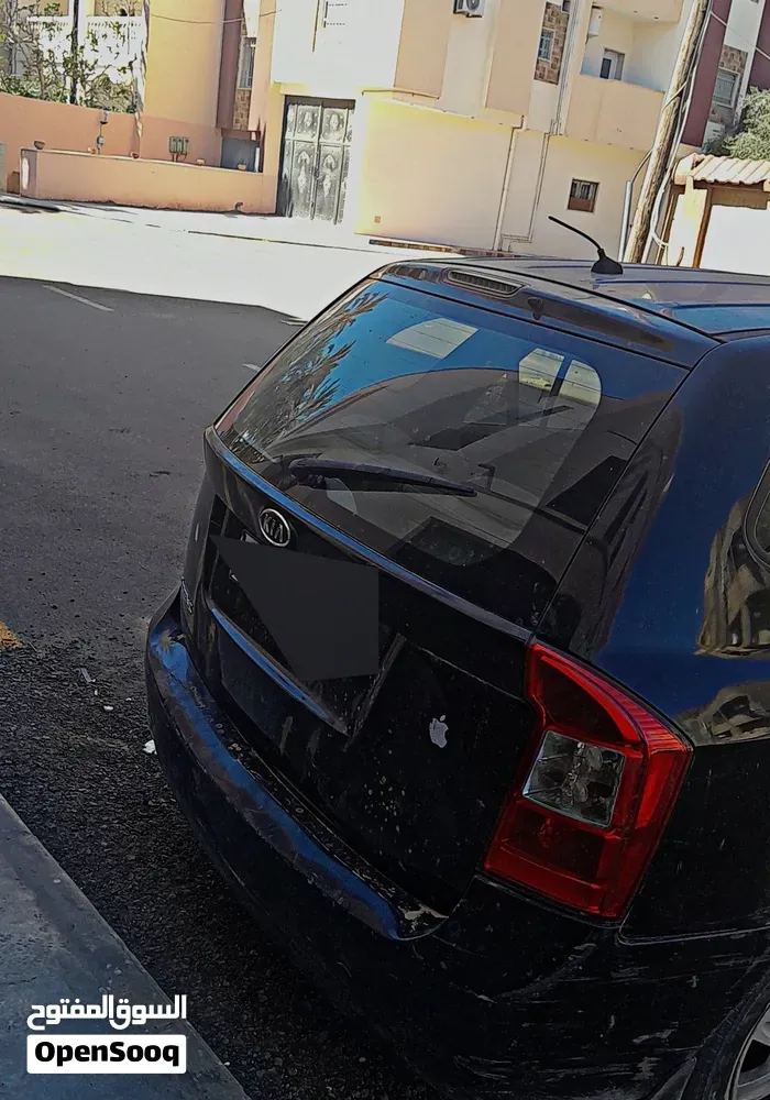 Kia Carens 2009 photo 3
