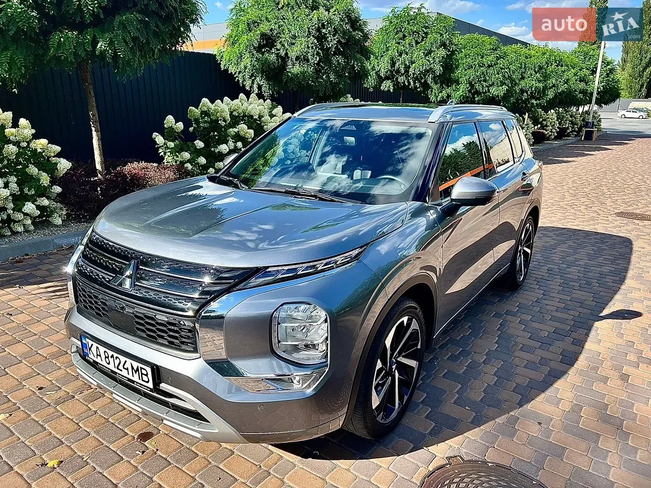 Mitsubishi Outlander 2023 photo 5