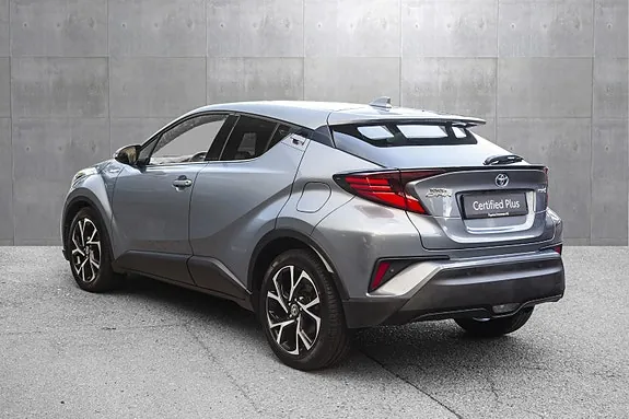 Toyota C-Hr 2020 photo 2