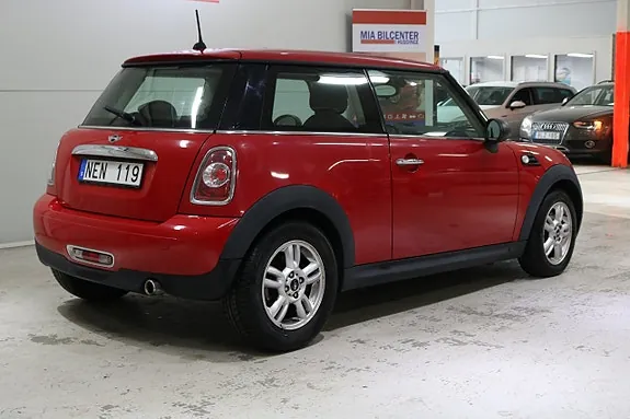 Mini One 2013 photo 2