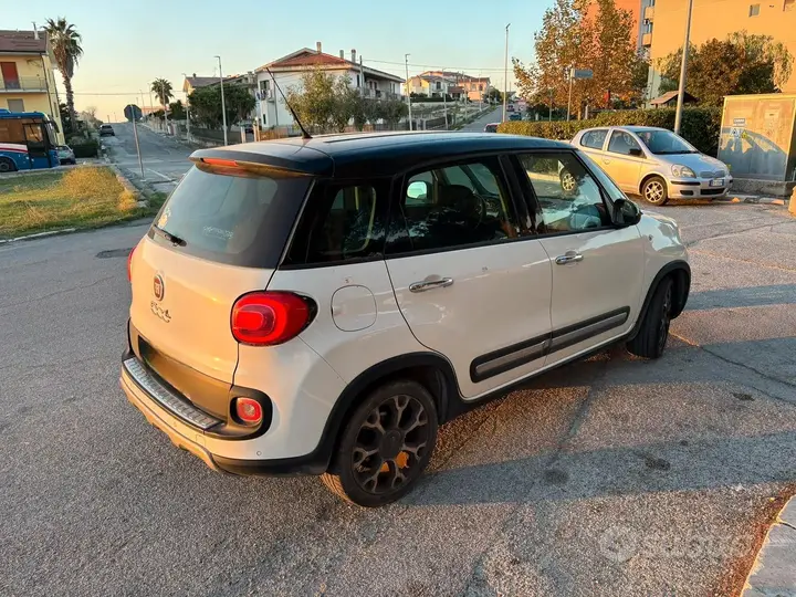 Fiat 500L 2016 photo 2