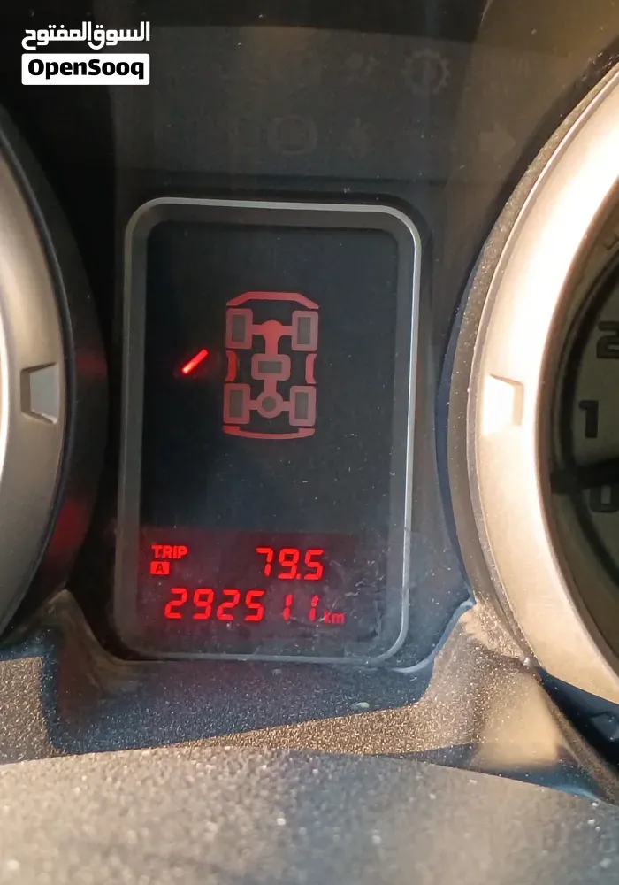 Mitsubishi Pajero 2013 photo 5