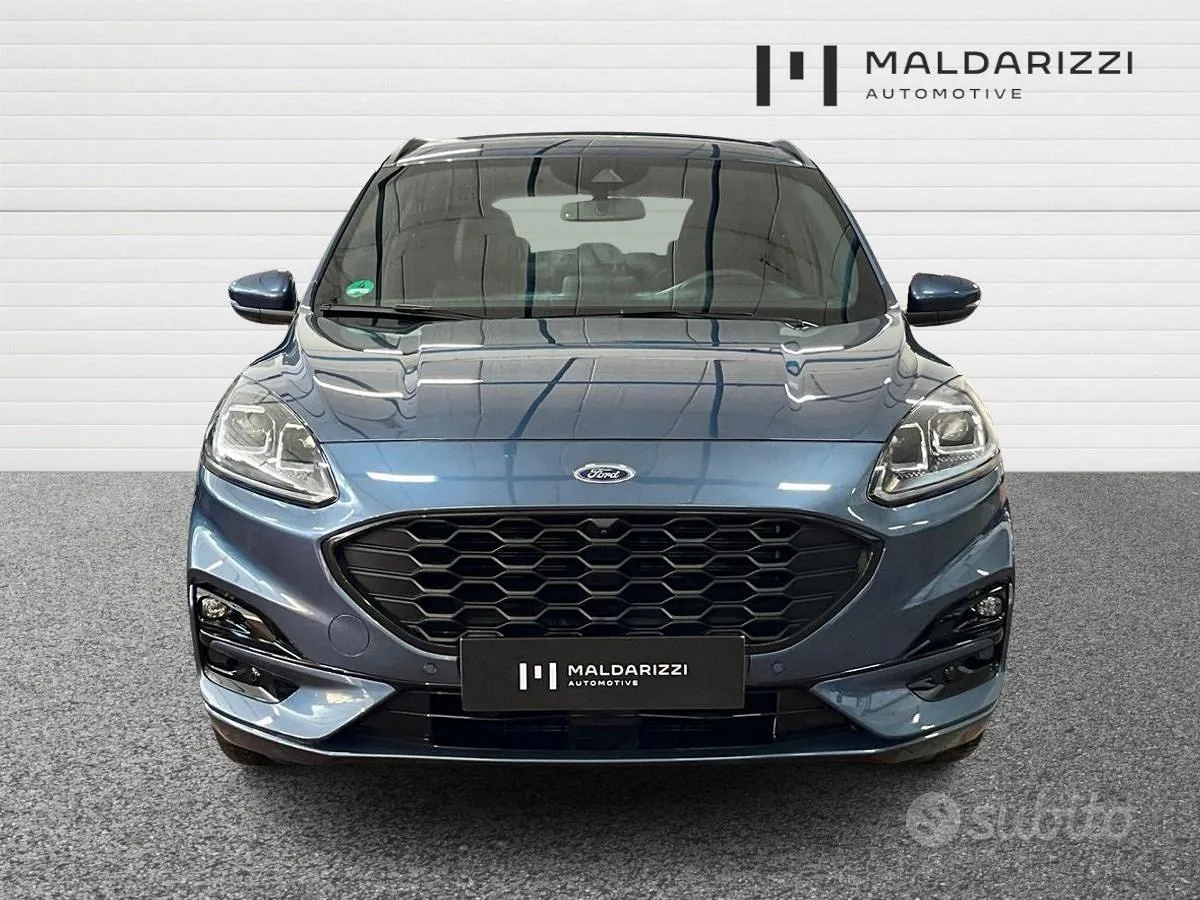 Ford Kuga 2023 photo 2