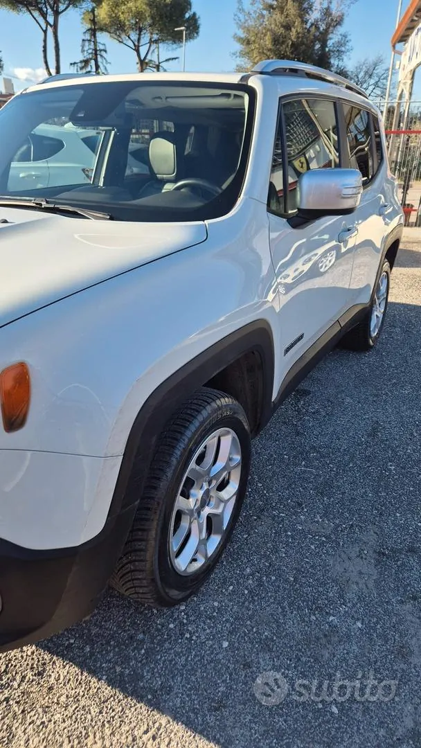Jeep Renegade 2015 photo 2