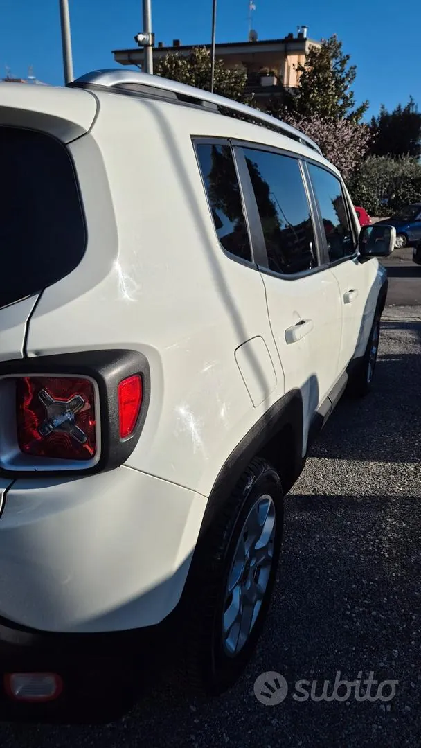 Jeep Renegade 2015 photo 3
