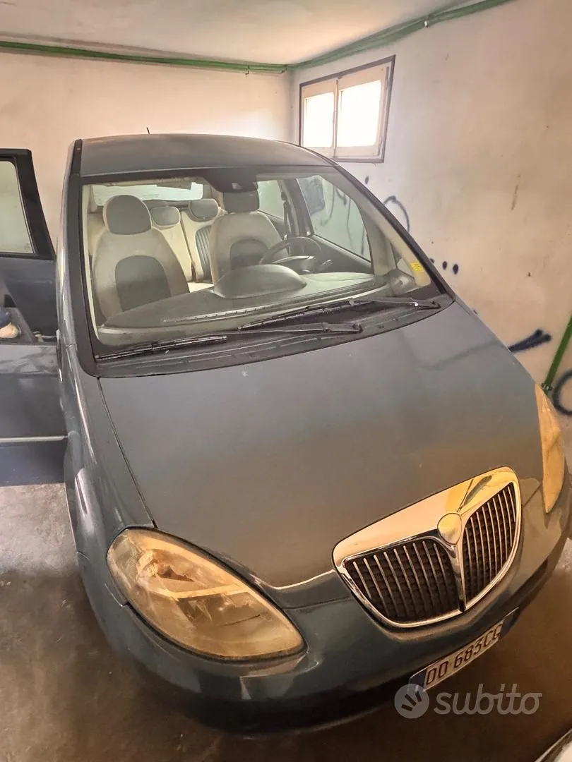 Lancia Musa 2006 photo 4