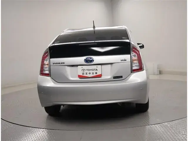 Toyota Prius 2014 photo 4