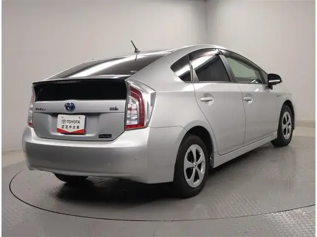 Toyota Prius 2014 photo 3