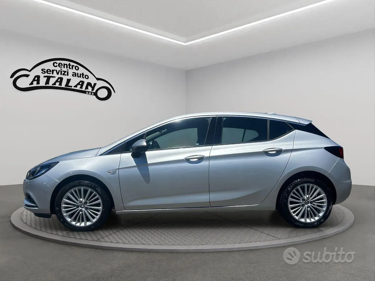 Opel Astra 2017 photo 2
