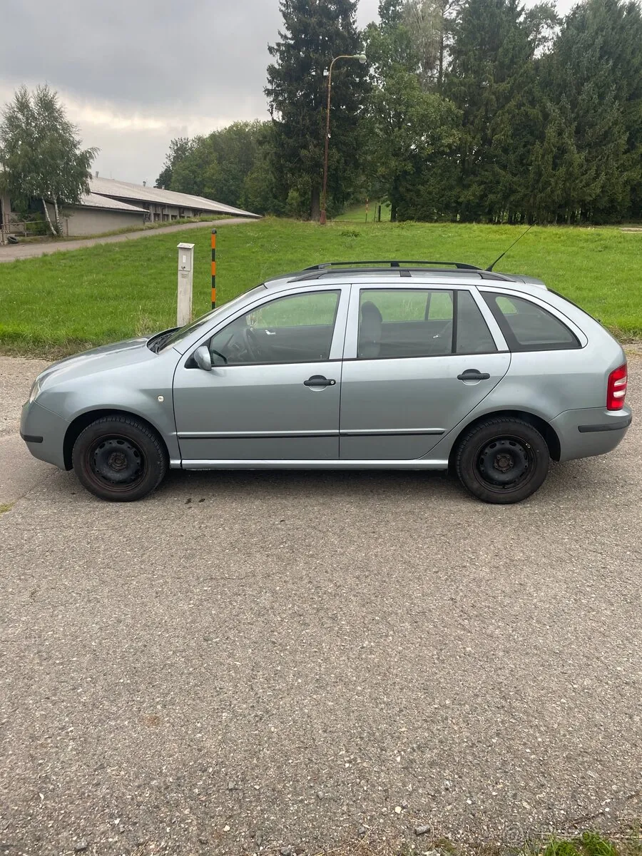 Skoda Fabia 2001 photo 5