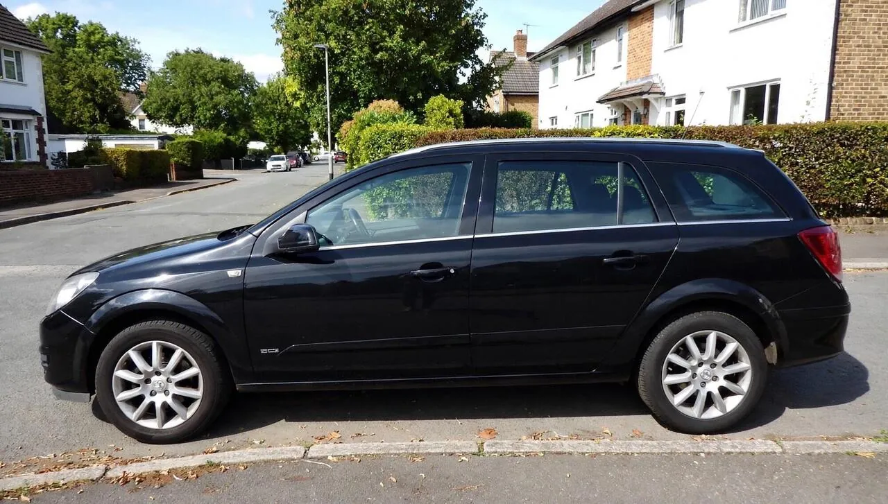 Vauxhall Astra 2006 photo 5
