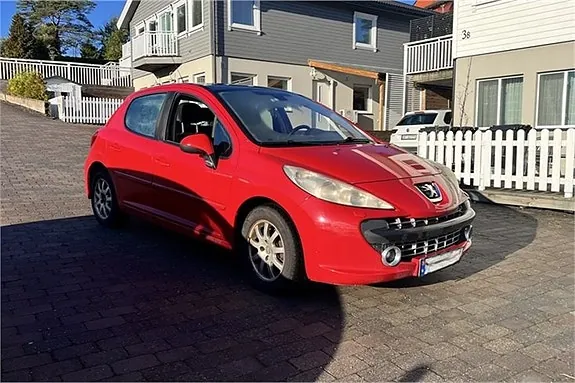 Peugeot 207 2007 photo 5