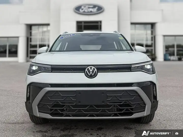 Volkswagen Taos 2025 photo 2