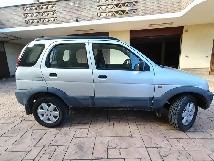 Daihatsu Terios 2003 photo 3