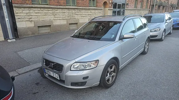 Volvo V50