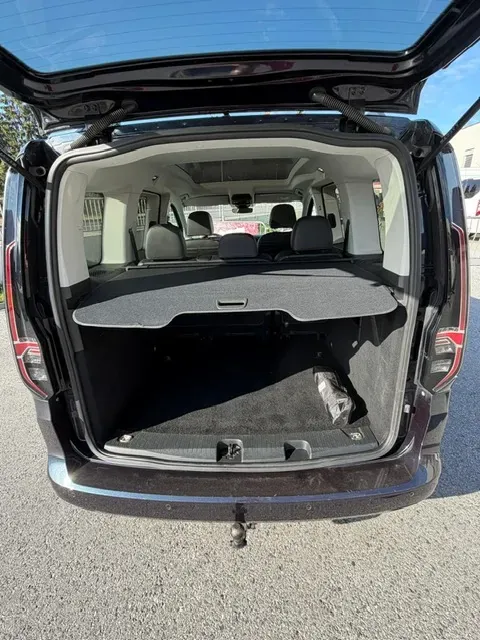 Volkswagen Caddy 2021 photo 2