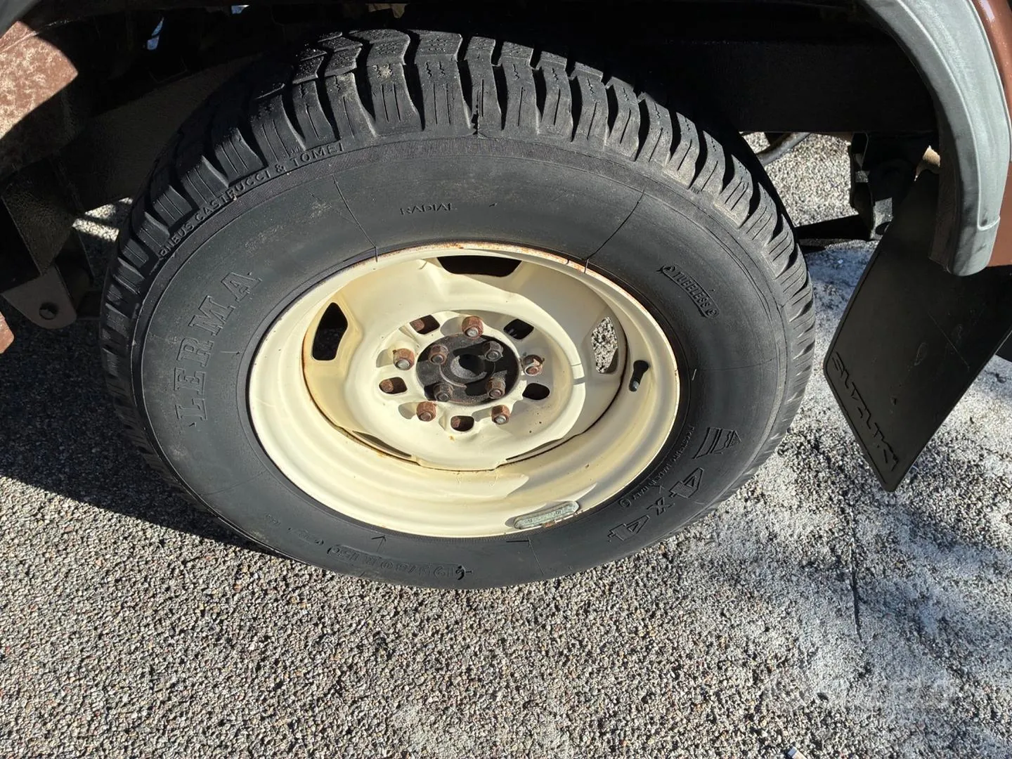 Suzuki Sj410 1986 photo 5