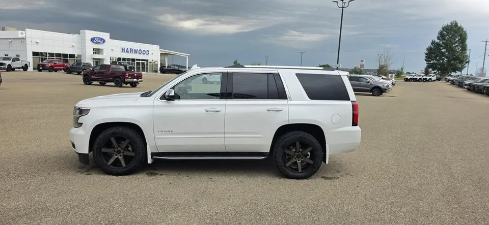 Chevrolet Tahoe 2019 photo 2