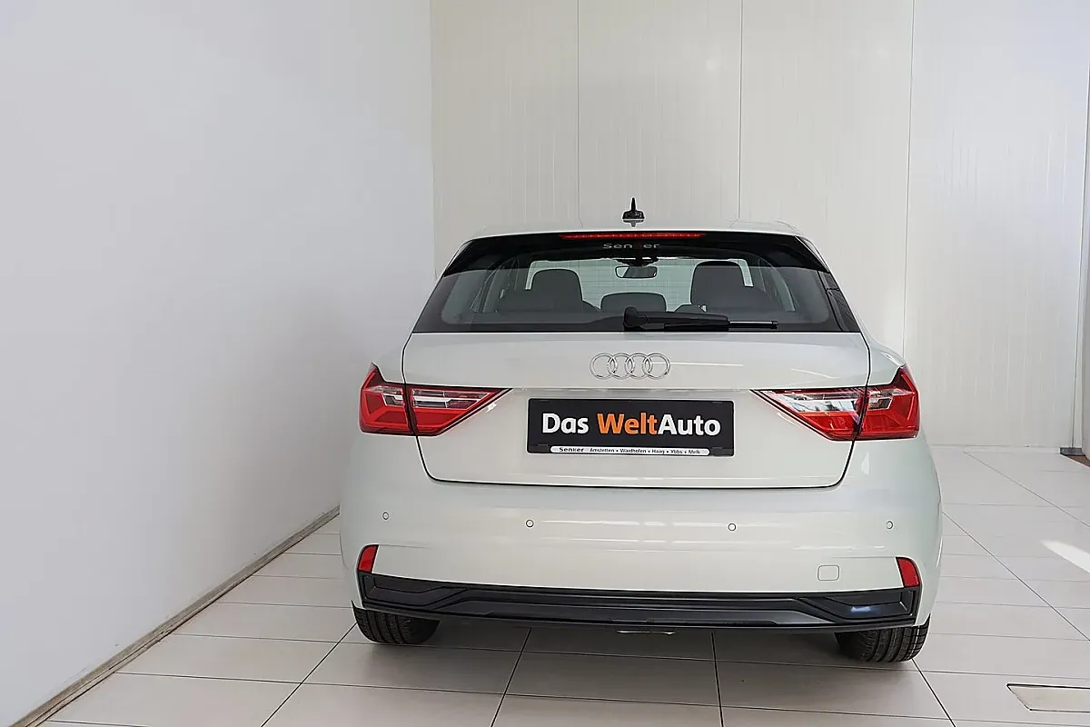 Audi A1 2025 photo 3
