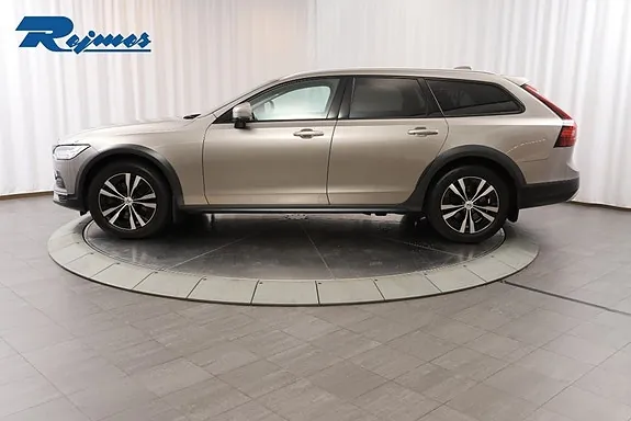 Volvo V90 2022 photo 3