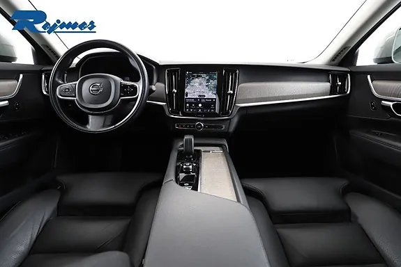 Volvo V90 2022 photo 2