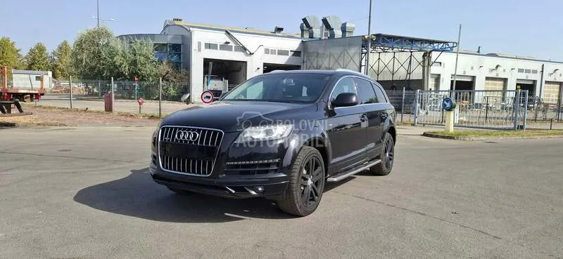 Audi Q7 2012 photo 5