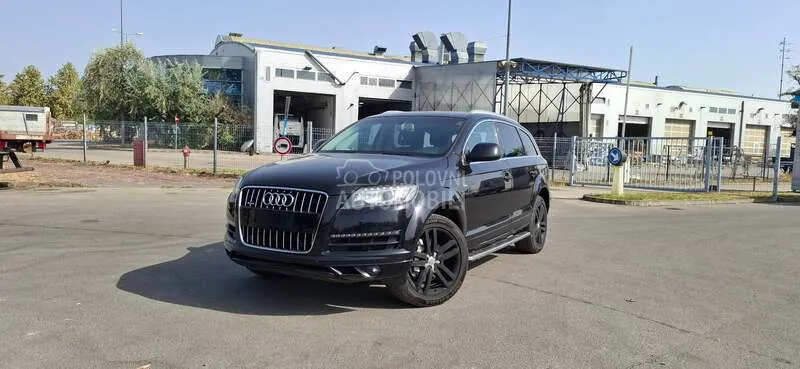 Audi Q7 2012 photo 3