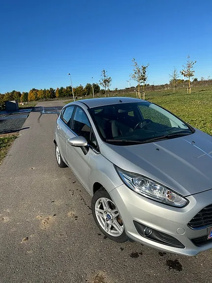 Ford Fiesta 2013 photo 5