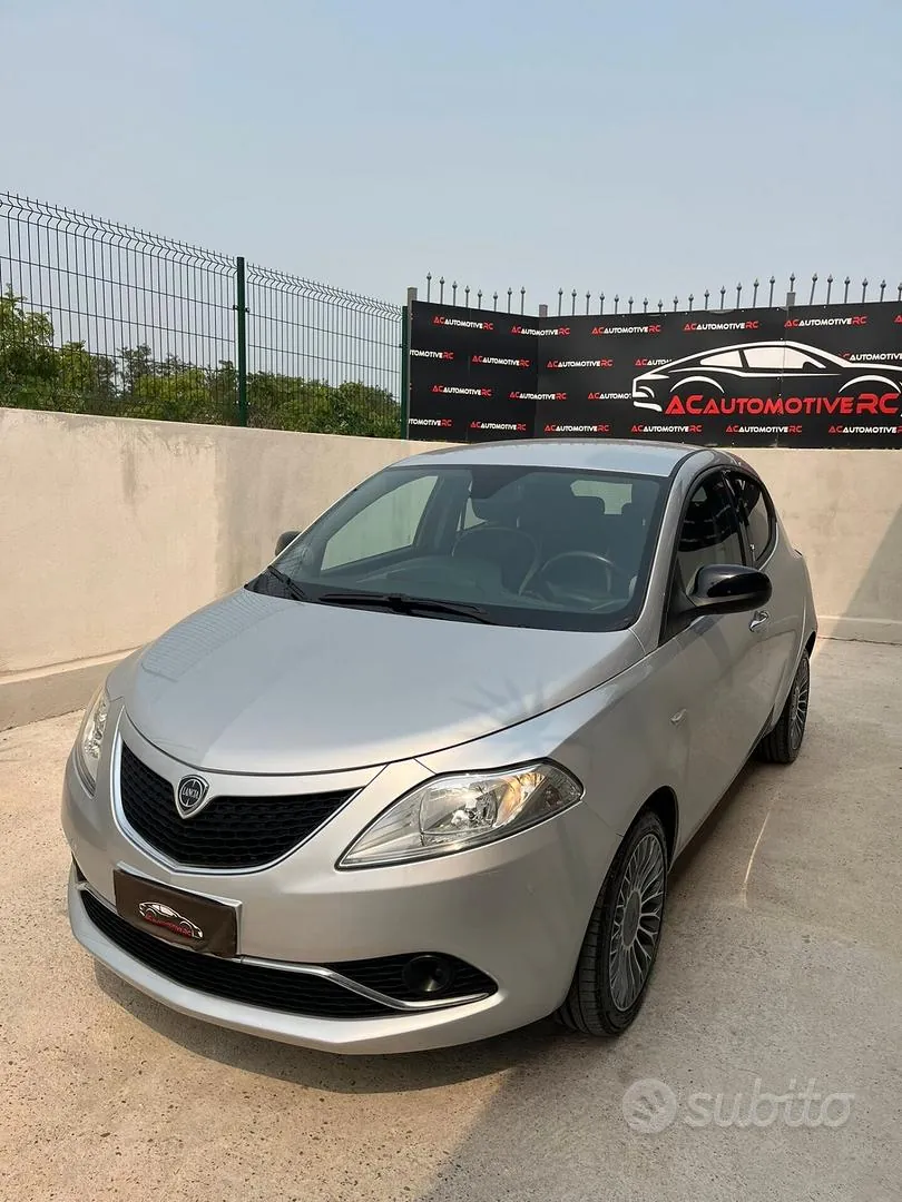 Lancia Ypsilon 2016 photo 3