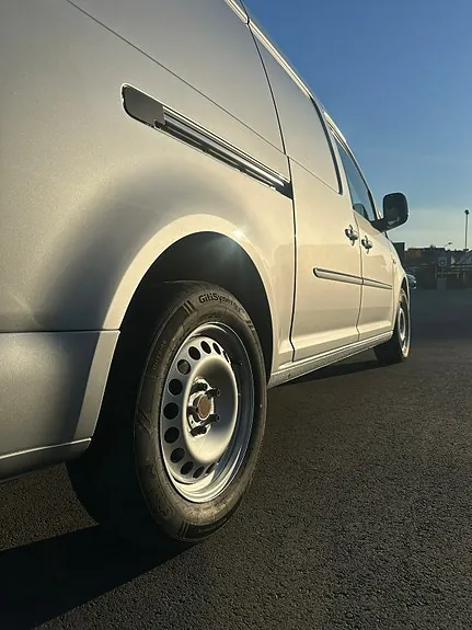 Volkswagen Caddy Maxi 2012 photo 4