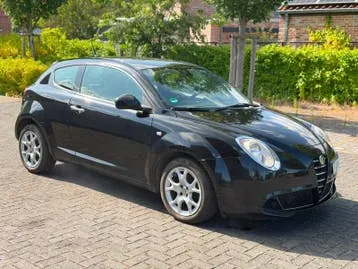 Alfa Romeo Mito 2012 photo 3