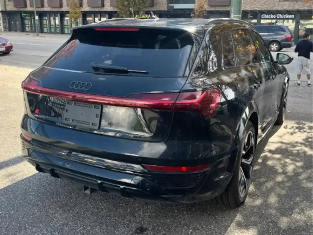 Audi Sq8 2024 photo 5