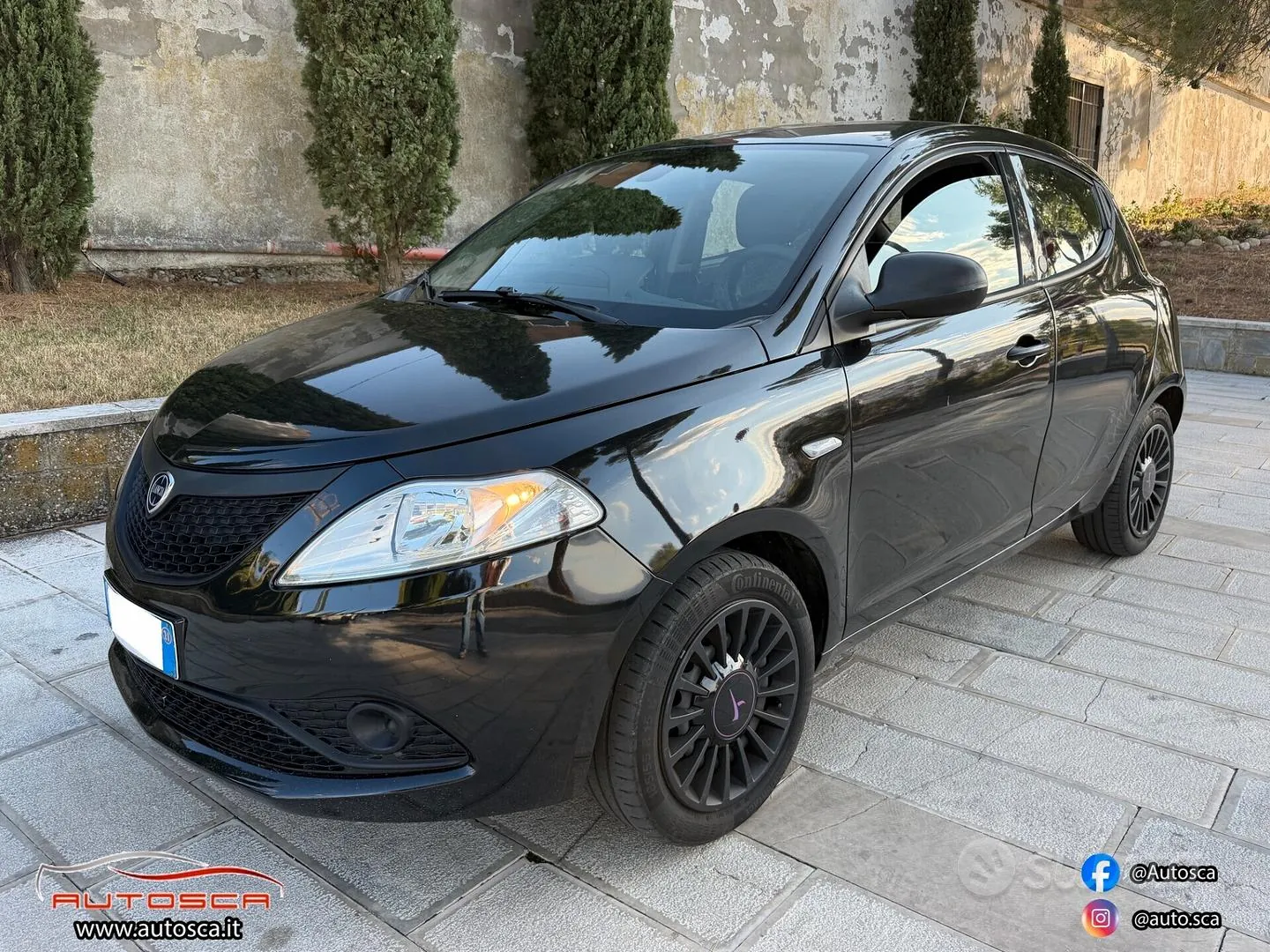 Lancia Ypsilon