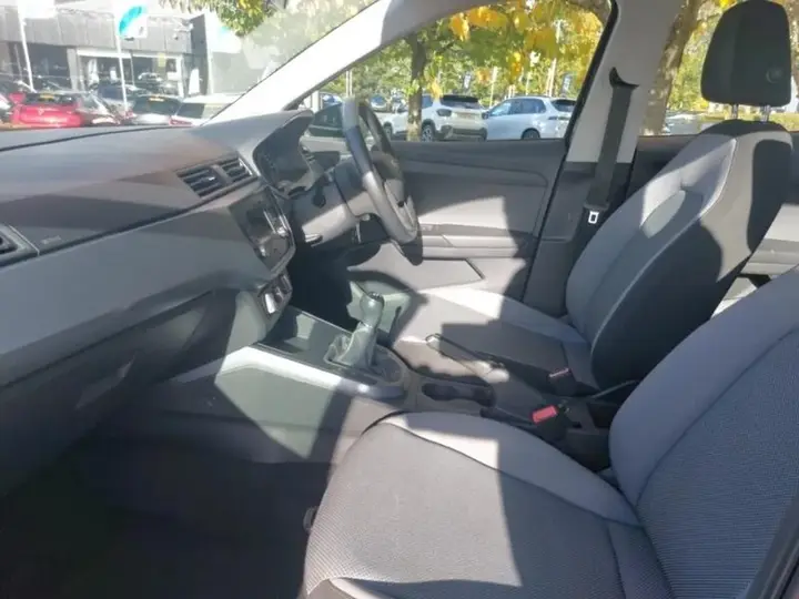 Seat Arona 2018 photo 5
