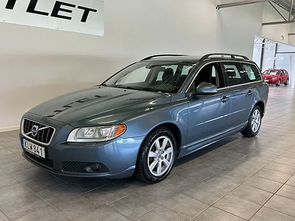 Volvo V70 2012 photo 2