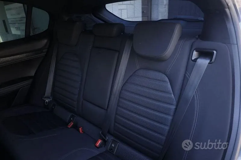Alfa Romeo Stelvio 2022 photo 3