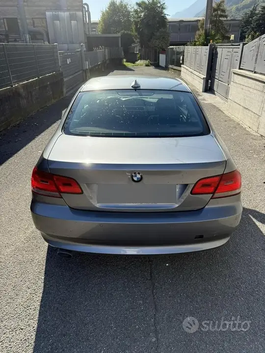 BMW 320D 2007 photo 3