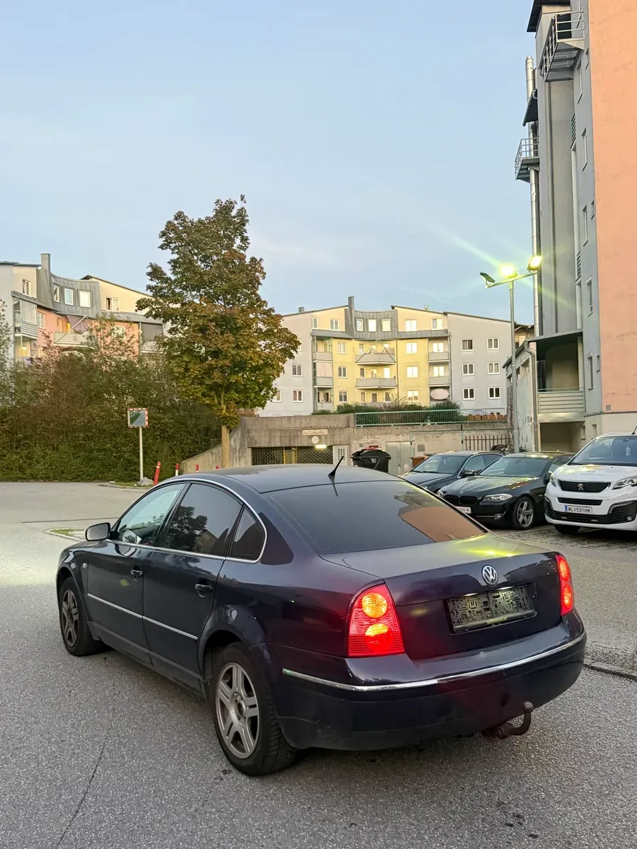 Volkswagen Passat 2002 photo 3