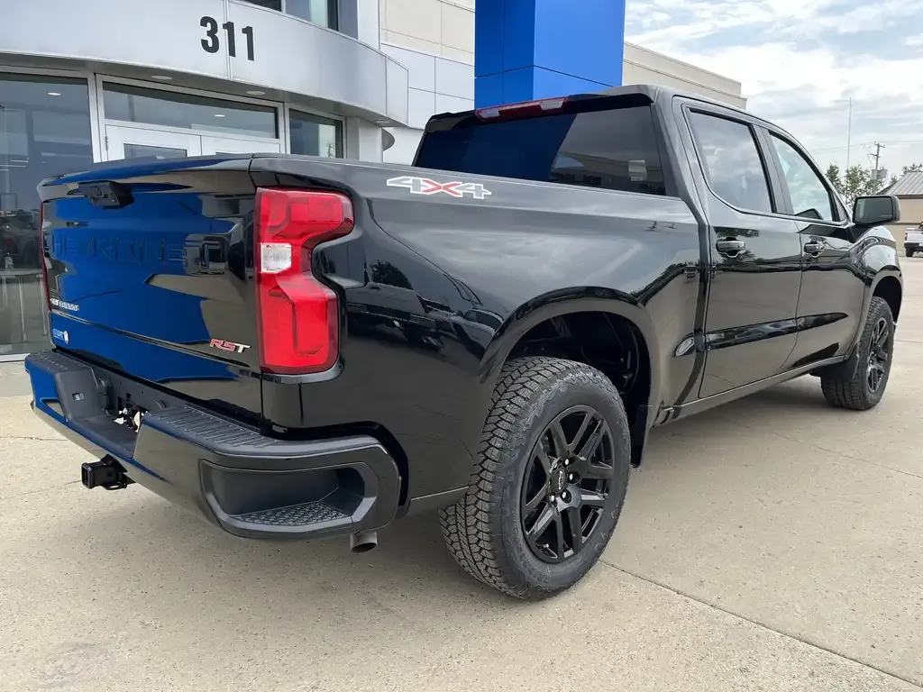 Chevrolet Silverado 1500 2026 photo 2