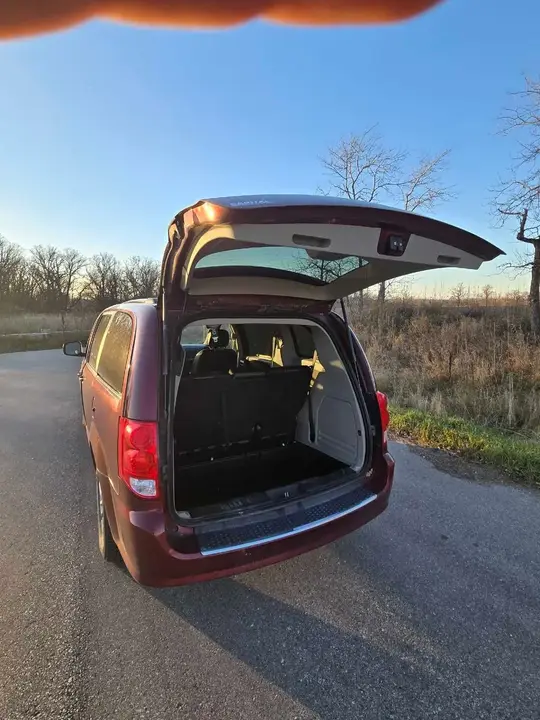 Dodge Grand Caravan 2019 photo 4