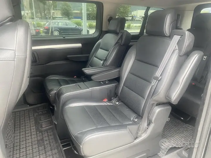 Citroen Spacetourer 2017 photo 2