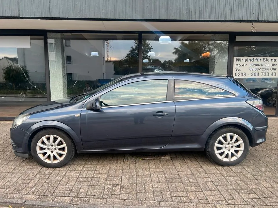Opel Astra Gtc