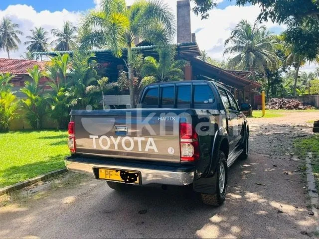 Toyota Hilux 2015 photo 5